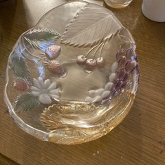 清涼感のあるデザイン器 1枚100円5まいあります。の画像