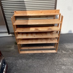 あげます　靴箱