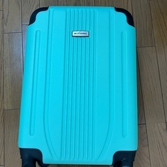 スーツケース