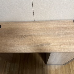 ニトリ机の画像