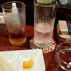 ご飯を食べながらおしゃべり🍚