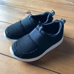 幼児用スニーカー　16cm