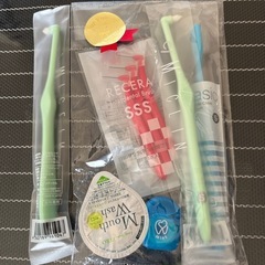 歯ブラシ、歯間ブラシ、セット