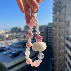 新品 ハンドメイド ピンクビーズストラップ