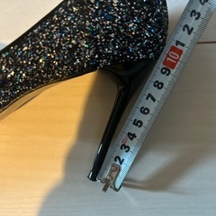 グリッター　ヒール　パンプスの画像