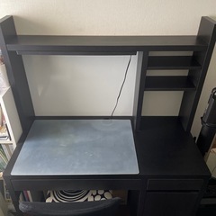 IKEAミッケデスク　椅子、ライト付き