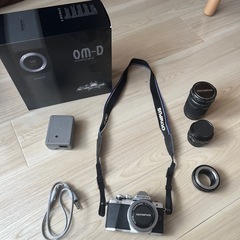 OLYMPUS E-M10 MarkⅡ
