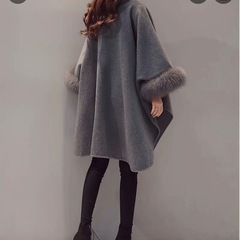 値下げしました　未使用　コートの画像