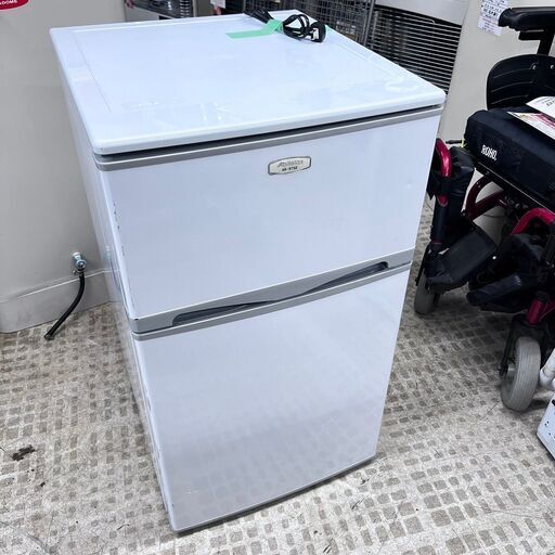 【引取限定】Abitelax 冷蔵庫 AR-975E 2018年製 96L 単身向け