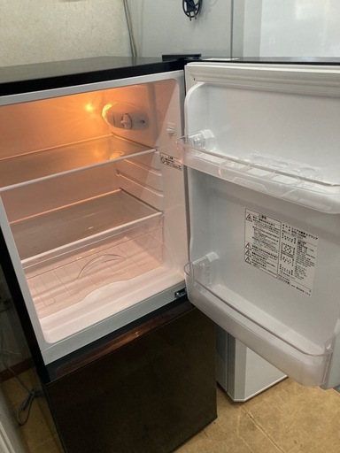 (23年製)ニトリ　106L 2ドア冷蔵庫 Nグラシア BK NTR−106BK  リサイクルショップ宮崎屋　佐土原店　24.11.4F