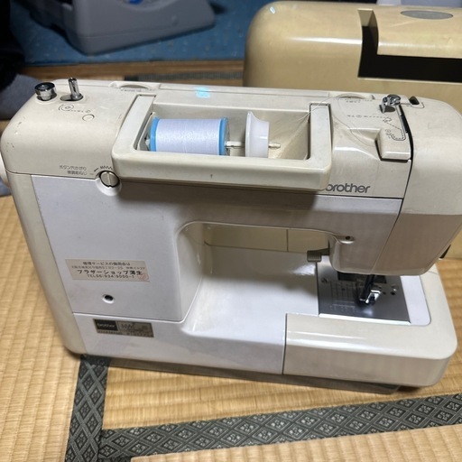 ミシン、糸セット