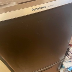 冷蔵庫　ブラウンカラー　