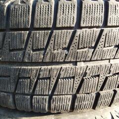 【０円】205/65R16　スタッドレス　古いですの画像