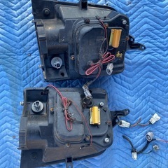 スズキ　エブリィ　ヘッドライト　　の画像