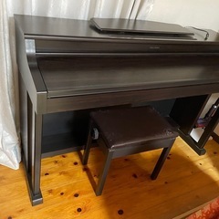 電子ピアノの画像