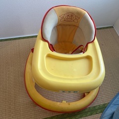 ベビー歩行器