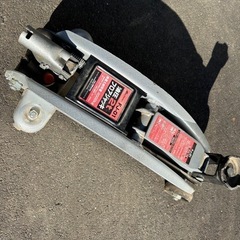 ジャッキ　2.0t タイヤ交換の画像