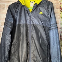 adidas(お譲り先決まりました)