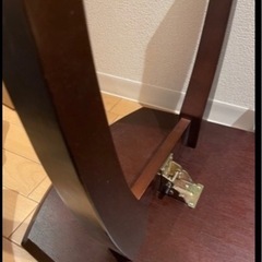 折りたたみテープルの画像