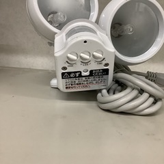 PAOCK 2灯ハロゲン　センサーライト　HSL−−5PA  リサイクルショップ宮崎屋　25.6.4Fの画像