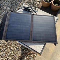 富士倉製‼️ポータブルバッテリー電源‼️ソーラーパネル‼️