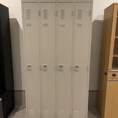 ナイキ LK 4人用ロッカー オフィス用ロッカー　