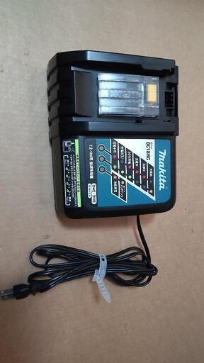美品　マキタ　急速充電器　DC18RC [7.2～18V]