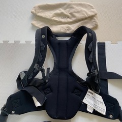 ストッケマイキャリアとエルゴの抱っこ紐2点