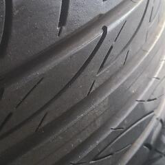 バリ溝　早い者勝ち　国産夏タイヤ　225 50 17 4本の画像
