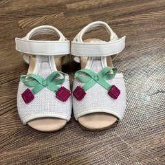 （決まりました）13センチ　サンダル
