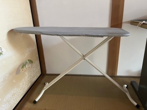 スタンド式　アイロン台
