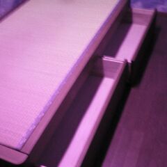 ★　シングルベッド　タタミ　ベッド　引き出し付きの画像