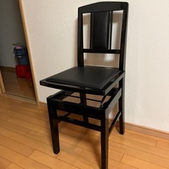 ピアノ椅子