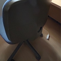 デスク&チェアーの画像