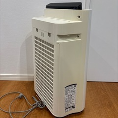 シャープ　加湿空気清浄機　の画像
