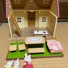 シルバニアファミリーセットの画像