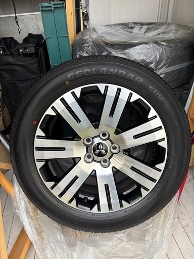 デリカd5新品未使用ホイールセット