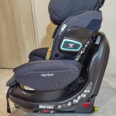 Aprica　チャイルドシート（中古）