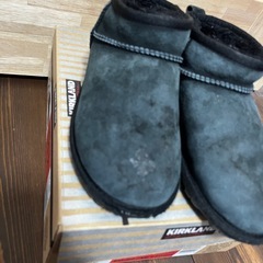 コストコ　カークランド　キッズアンクルブーツの画像