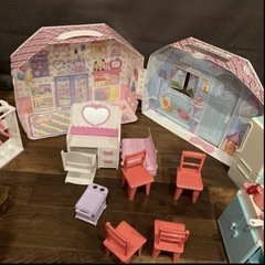 リカちゃんのおうち、美容院など盛りだくさんセットの画像