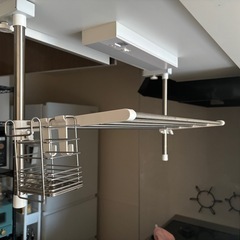 ニトリ　吊り下げ式水切りラックの画像