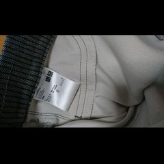 ユニクロ　パンツの画像