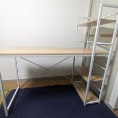 きれいな作業用デスク