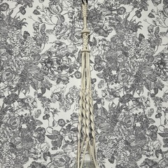 マクラメ編みの飾り置き？の画像