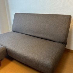 簡易ベッドにもなる⁉️ソファ