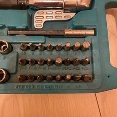 持ち運び用の工具箱の画像