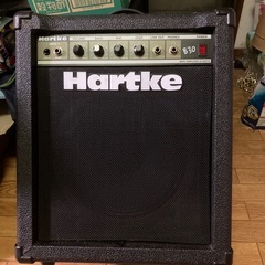 ベースアンプ Hartke B30
