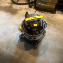 掃除機 業務用 バキュームクリーナー 乾湿両用 乾湿両用掃除機 
の画像