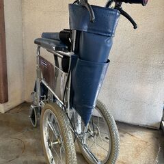 カワムラサイクル 車いす 介助車 スチール製 KR55（タイヤに空気を入れて使用確認済)の画像