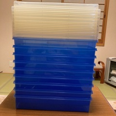コミック本、ビデオ収納ケース9個セットの画像